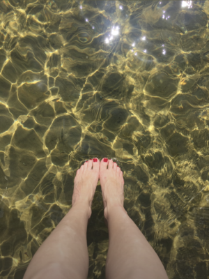 toes